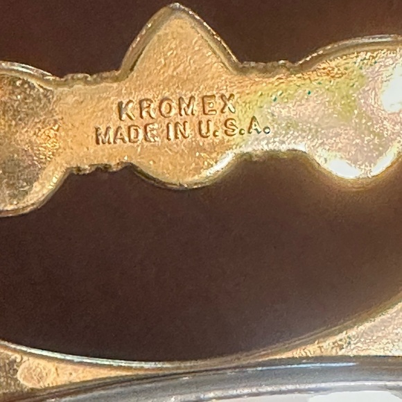 KROMEX Classic MCM Elegant Round Serving Tray Chrome Plated with Brass Handles - Picture 4 of 9